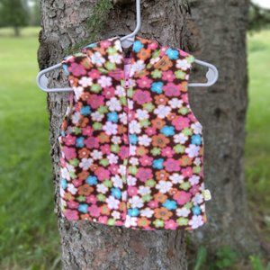 Duck Duck Goose Fleecy Hooded Vest Size 6-9 Months